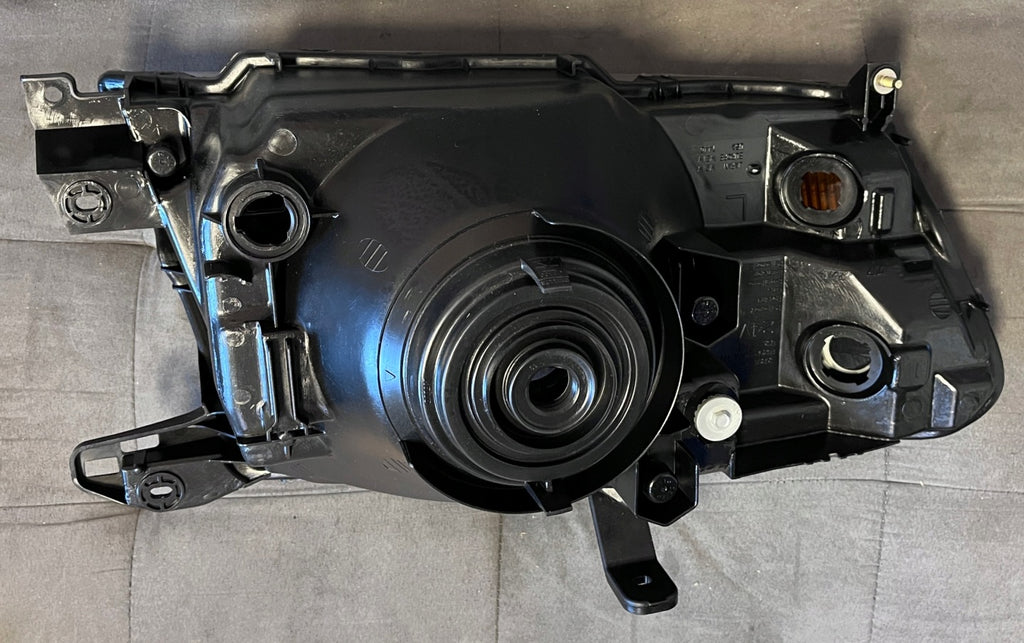 Frontscheinwerfer Mitsubishi Pajero I 100-87507 Links Scheinwerfer Headlight SCH9929426778pr