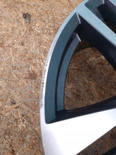 Load image into Gallery viewer, 1x Alufelge 19 Zoll 8.5&quot; 5x112 40ET 4K0601025H Audi A6 C8 Rim Wheel