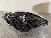 Laden Sie das Bild in den Galerie-Viewer, Frontscheinwerfer Mercedes-Benz W205 A205 A2059065906 LED Links Headlight SCH7260002716bj