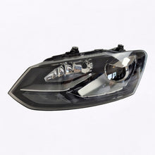 Laden Sie das Bild in den Galerie-Viewer, Frontscheinwerfer VW Polo 6r1 6R1941039D 90008369 Xenon Links Headlight