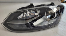 Laden Sie das Bild in den Galerie-Viewer, Frontscheinwerfer VW Polo 6r1 6R1941039D 90008369 Xenon Links Headlight