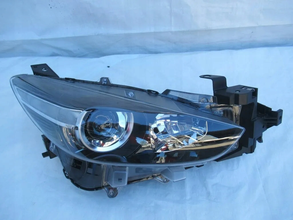 Frontscheinwerfer Mazda 3 I BSP451030 Rechts Scheinwerfer Headlight