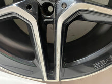 Load image into Gallery viewer, 1x Alufelge 18 Zoll 8.0" 5x112 40ET Glanz Schwarz A1774014000 Mercedes-Benz W177 FEL1858480500ir