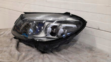 Laden Sie das Bild in den Galerie-Viewer, Frontscheinwerfer Mercedes-Benz W205 A2059061506 Vorderseite Headlight SCH9987770254bz