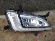 Laden Sie das Bild in den Galerie-Viewer, Frontscheinwerfer Hyundai Tucson 92202D7600 Rechts Scheinwerfer Headlight SCH2224051380wg