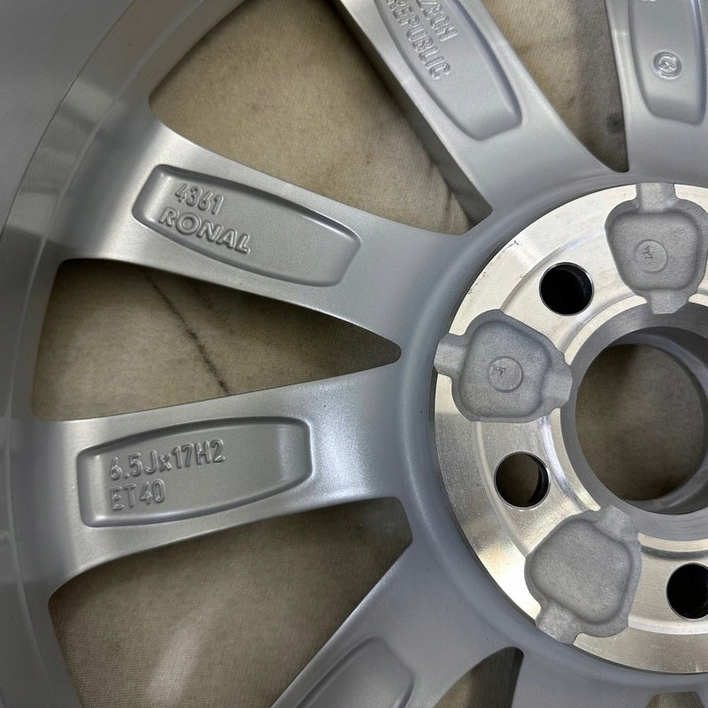 1x Alufelge 17 Zoll 6.5" 5x100 40ET Glanz Silber 657601025D Skoda Scala Kamiq I FEL5288702868xb