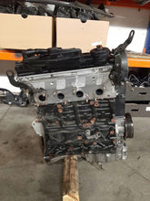 Load image into Gallery viewer, Motor Audi Skoda VW A4 B8 CAG 2.0 TDI 98TKm 2007 Diesel Engine Unkomplett