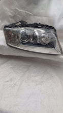 Laden Sie das Bild in den Galerie-Viewer, Frontscheinwerfer Audi A8 Xenon Rechts Scheinwerfer Headlight SCH8340936605jy