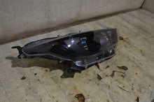 Laden Sie das Bild in den Galerie-Viewer, Frontscheinwerfer Toyota Yaris Rechts Scheinwerfer Headlight SCH4271438731br