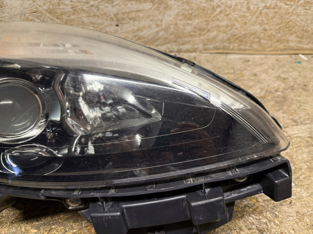 Frontscheinwerfer Renault Scenic 89906003 Ein Satz Scheinwerfer Headlight SCH5303145727lt