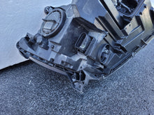 Load image into Gallery viewer, Frontscheinwerfer Mercedes-Benz W166 A1668207259 Xenon Links Headlight SCH7080898760qo
