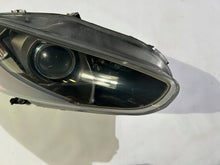 Laden Sie das Bild in den Galerie-Viewer, Frontscheinwerfer Maserati I 215799 Rechts Scheinwerfer Headlight SCH3097820274hm
