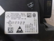 Laden Sie das Bild in den Galerie-Viewer, Frontscheinwerfer Mercedes-Benz W205 A2059065404 Links Scheinwerfer Headlight SCH7005872001uz