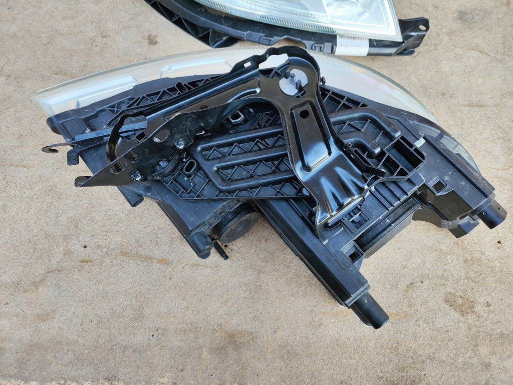Frontscheinwerfer Skoda Octavia I 1Z1941015F 1Z1941016F Ein Satz Headlight SCH7154181073gd
