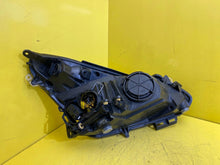 Laden Sie das Bild in den Galerie-Viewer, Frontscheinwerfer Opel Corsa D 93189361 Links Scheinwerfer Headlight SCH5445856163oh