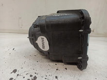 Laden Sie das Bild in den Galerie-Viewer, Frontscheinwerfer Mercedes-Benz T2 440-1112R-LD3E Rechts Scheinwerfer Headlight