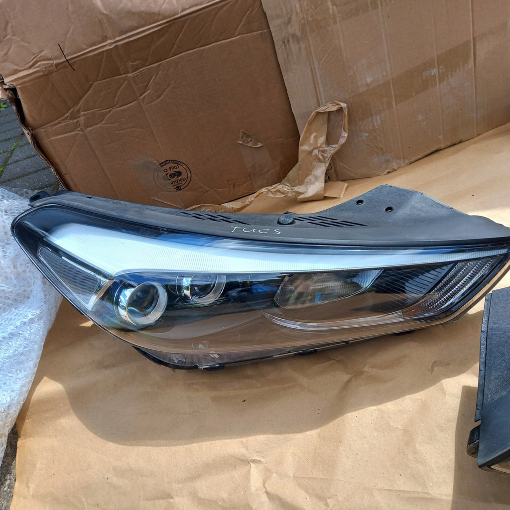 Frontscheinwerfer Hyundai Tucson 92101-D7201 92101-D7200 Rechts oder Links