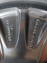 Laden Sie das Bild in den Galerie-Viewer, 1x Alufelge 19 Zoll 8.5" 5x112 A2954011200 Mercedes-Benz Eqe Rim Wheel FEL3881960445hb