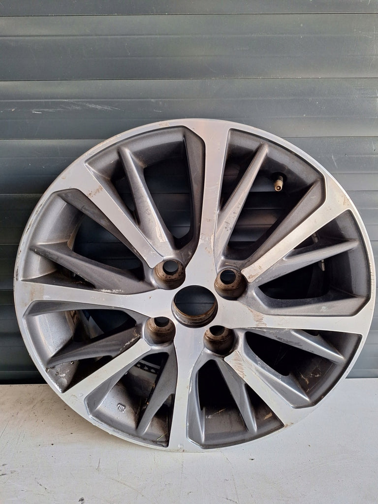 1x Alufelge 15 Zoll 5.0" 5x100 39ET CMS-1007 Toyota Aygo Rim Wheel FEL9364952317ti