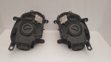 Laden Sie das Bild in den Galerie-Viewer, Frontscheinwerfer Mini Countryman R60 R61 9808250 Xenon Ein Satz Headlight SCH4965378867li