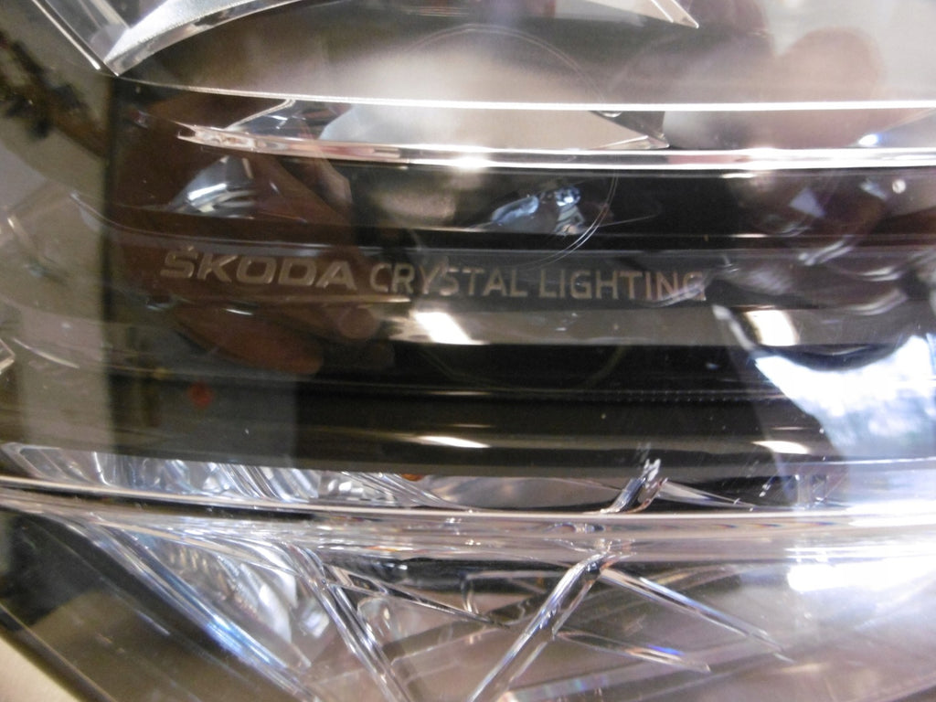 Frontscheinwerfer Skoda Superb III 3V1941016 LED Rechts Scheinwerfer Headlight