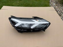 Laden Sie das Bild in den Galerie-Viewer, Frontscheinwerfer Dacia Sandero III Jogger 260107920 LED Rechts Headlight
