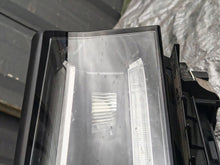 Laden Sie das Bild in den Galerie-Viewer, Frontscheinwerfer BMW 5 G31 G30 9850582-05 Rechts Scheinwerfer Headlight SCH8085498551bl