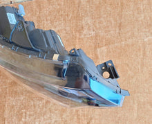 Load image into Gallery viewer, Frontscheinwerfer Mitsubishi Outlander III 8301D3-32 LED Rechts Headlight SCH5342670413ew