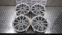 Laden Sie das Bild in den Galerie-Viewer, 4x Alufelge 17 Zoll 7.5" 5x120 52ET 6856061 BMW F39 F48 Rim Wheel FEL6416895070mt