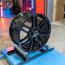 Laden Sie das Bild in den Galerie-Viewer, 4x Alufelge 18 Zoll 8.5" 5x112 50ET Matt Silber Audi Rim Wheel FEL8759660157ax