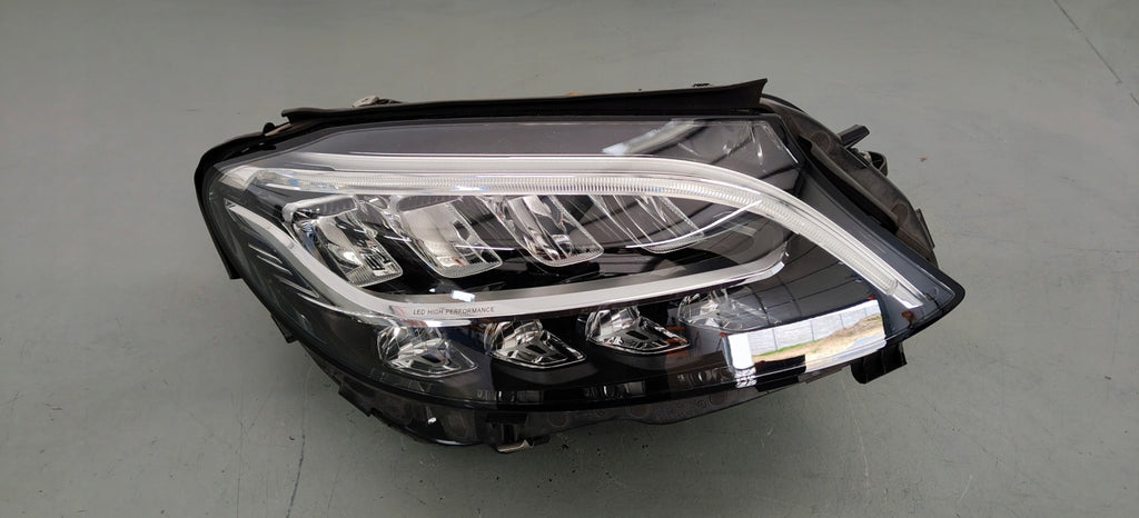 Frontscheinwerfer Mercedes-Benz W205 A2059068005 LED Rechts Headlight SCH3670764667zl