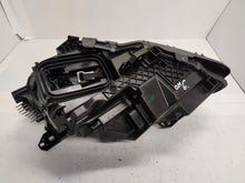Laden Sie das Bild in den Galerie-Viewer, Frontscheinwerfer Mercedes-Benz Gla A1569067000 Full LED Rechts Headlight SCH2621349204tw