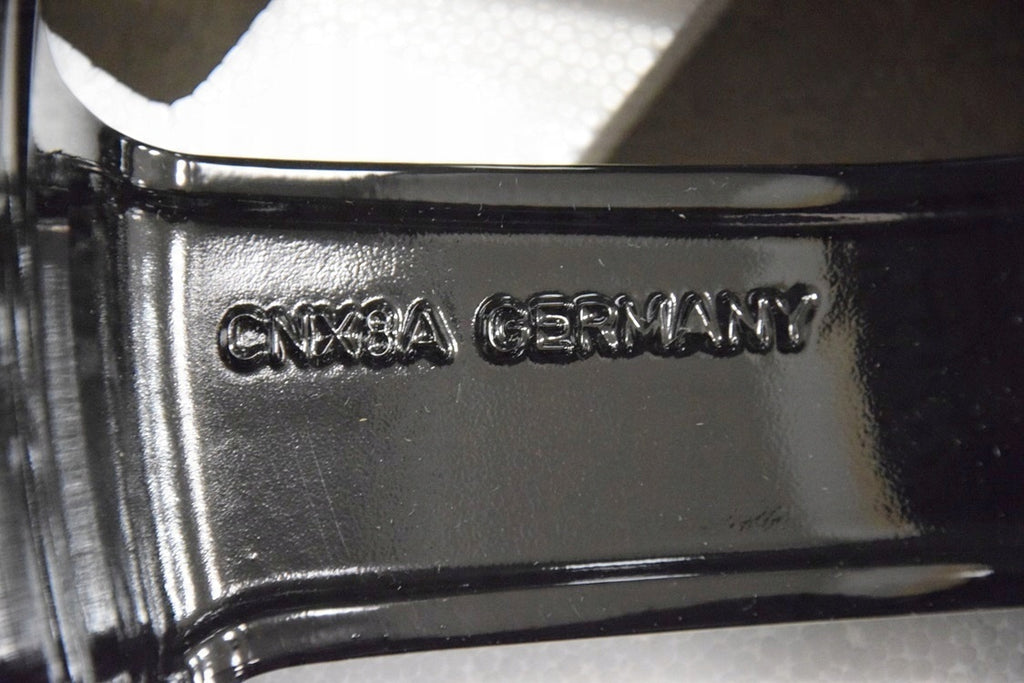 1x Alufelge 19 Zoll 8.5" 8x100 HK8M-1007-EA Jaguar F-Pace Rim Wheel