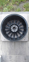 Load image into Gallery viewer, 1x Alufelge 17 Zoll 7.0" 5x112 46ET Glanz Schwarz 5JA601025 Skoda Fabia I FEL5924013182bo