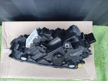 Laden Sie das Bild in den Galerie-Viewer, Frontscheinwerfer Skoda Scala 657941016A Xenon Rechts Scheinwerfer Headlight SCH7410249404wz