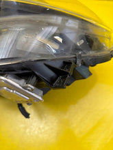 Load image into Gallery viewer, Frontscheinwerfer Mercedes-Benz W204 A2048204339 Xenon Links Headlight SCH8416106558vr