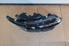 Load image into Gallery viewer, Frontscheinwerfer Mitsubishi Outlander ECM921-21E20 LED Rechts Headlight