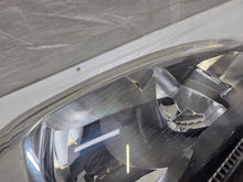 Laden Sie das Bild in den Galerie-Viewer, Frontscheinwerfer Ford Fiesta I C1BB-13W029-AE 6FB117-8B2D80 Rechts Headlight SCH8820095587uj
