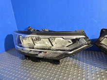 Load image into Gallery viewer, Frontscheinwerfer VW Passat B8 3G1941036P LED Ein Stück (Rechts oder Links)