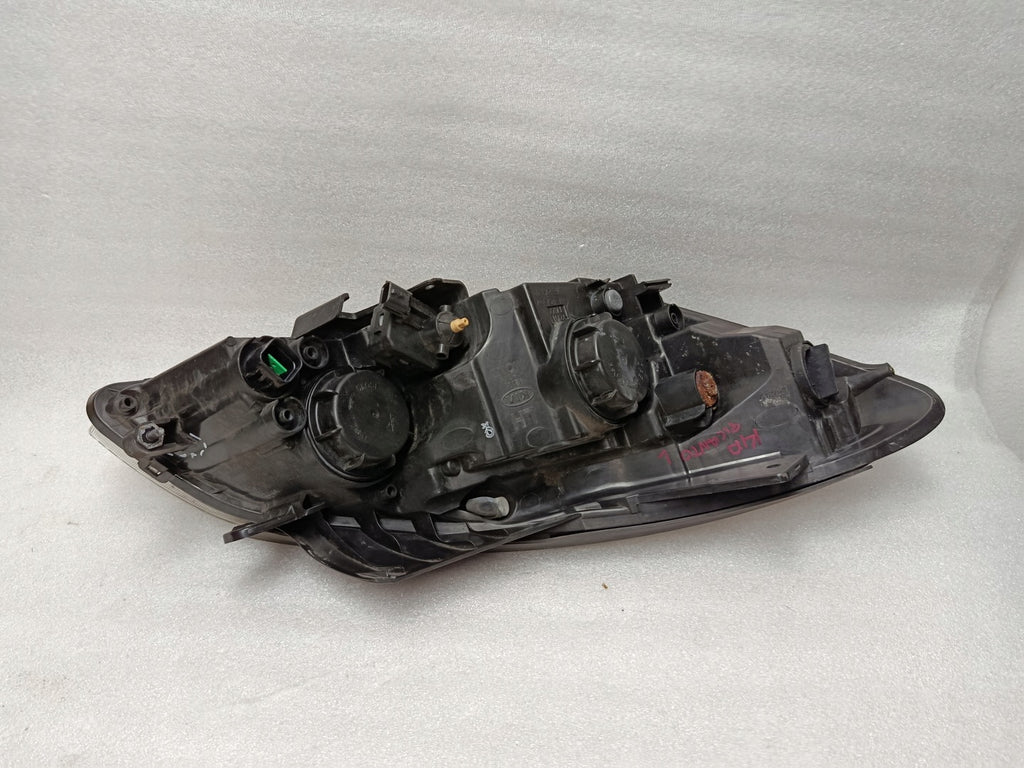 Frontscheinwerfer Kia Ceed 92102-1H000 Ein Satz Scheinwerfer Headlight