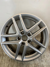 Load image into Gallery viewer, 1x Alufelge 17 Zoll 6.5&quot; 5x112 8W9601025D Audi A5 A4 Rim Wheel