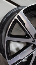 Laden Sie das Bild in den Galerie-Viewer, 1x Alufelge 17 Zoll 7.0" 5x112 54ET Glanz 6889638 BMW Rim Wheel FEL1476462182vo