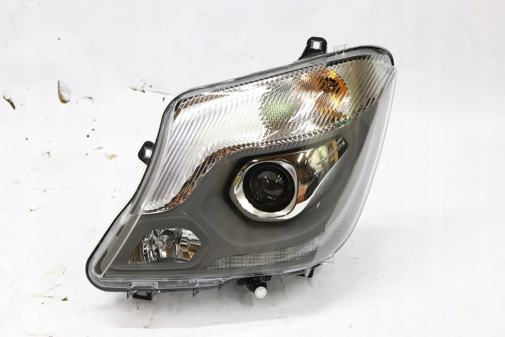 Frontscheinwerfer Mercedes-Benz Sprinter 1EJ011030-31 Laser Links Headlight