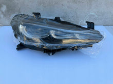 Laden Sie das Bild in den Galerie-Viewer, Frontscheinwerfer Alfa Romeo Giulia 00505801870 Rechts Scheinwerfer Headlight SCH6599660353fr