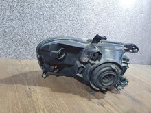 Laden Sie das Bild in den Galerie-Viewer, Frontscheinwerfer Mitsubishi Pajero III Xenon Links Scheinwerfer Headlight