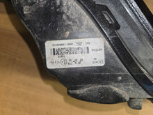 Laden Sie das Bild in den Galerie-Viewer, Frontscheinwerfer Ford Focus III BM51-13W030-CK Ein Stück (Rechts oder Links) SCH5305059825jz