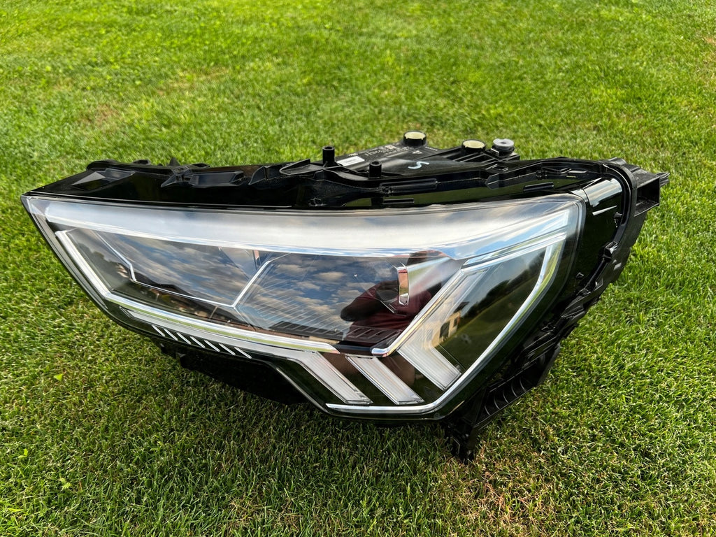 Frontscheinwerfer Audi Q3 83A941033 LED Links Scheinwerfer Headlight