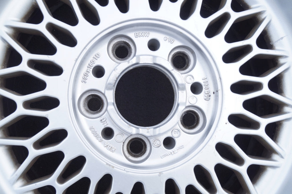 1x Alufelge 15 Zoll 7.0" 5x120 19ET Silber 1180991 BMW E32 E34 Rim Wheel