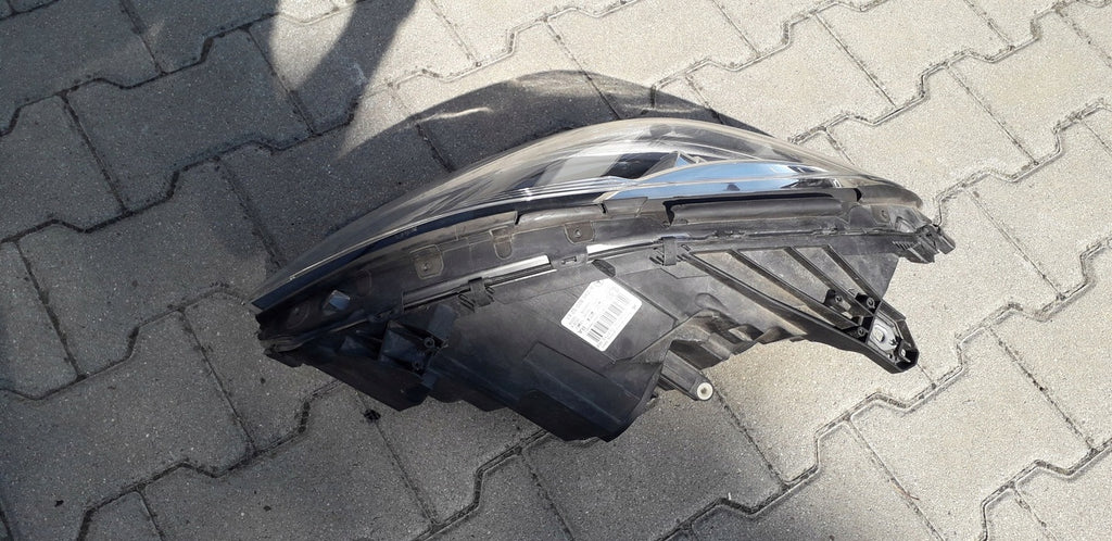 Frontscheinwerfer Mercedes-Benz W246 A2468200261 LED Rechts Headlight