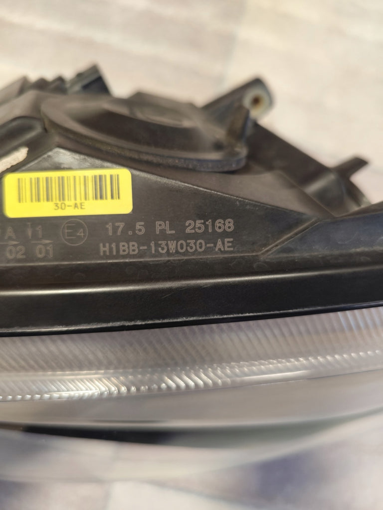 Frontscheinwerfer Ford Fiesta I H1BB13W030AE Links Scheinwerfer Headlight SCH3691124232sz